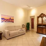 Rome Trevi Fountain Apartment